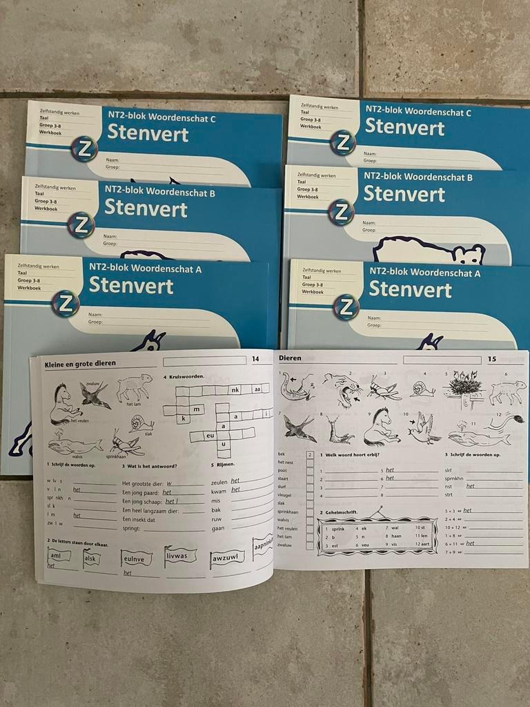 Stenvert oefenboekjes met opgaven op gebied van taal, lezen, Muziek en Instrumenten, Ophalen, Zo goed als nieuw