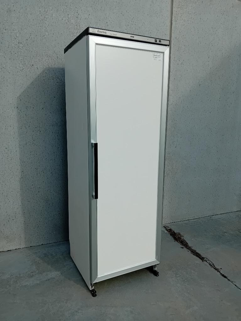 Grote Frigo TE HUUR, Ophalen