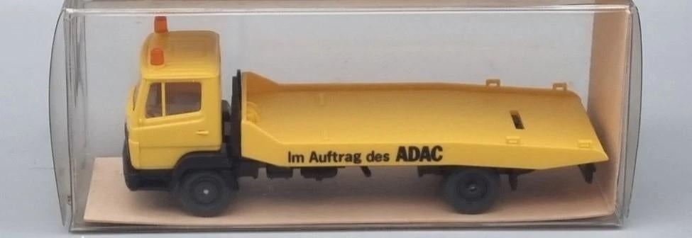 1:87 Wiking 22633 Mercedes Benz 817 ADAC Abschleppwagen, Ophalen of Verzenden, Zo goed als nieuw, Bus of Vrachtwagen, Wiking