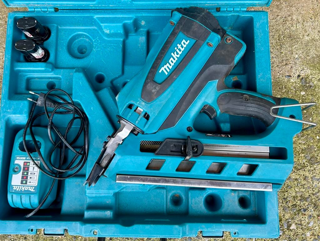 Makita gastacker GN900SE, Enlèvement, Comme neuf
