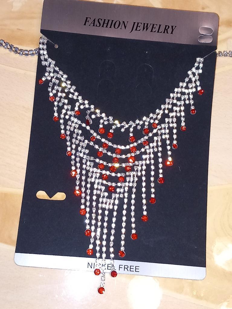 Collier femme, Bijoux, Sacs & Beauté, Colliers, Neuf, Pierre ou Minéral, Enlèvement, Avec strass