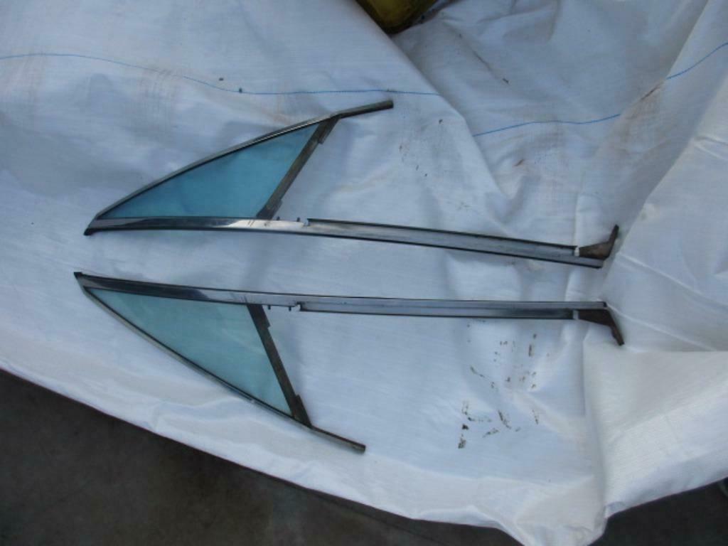 Verre déflecteur avec cadres pour Citroen Sm, Autos : Pièces & Accessoires, Vitres & Accessoires, Citroën, Pièces Oldtimer ou Ancêtre