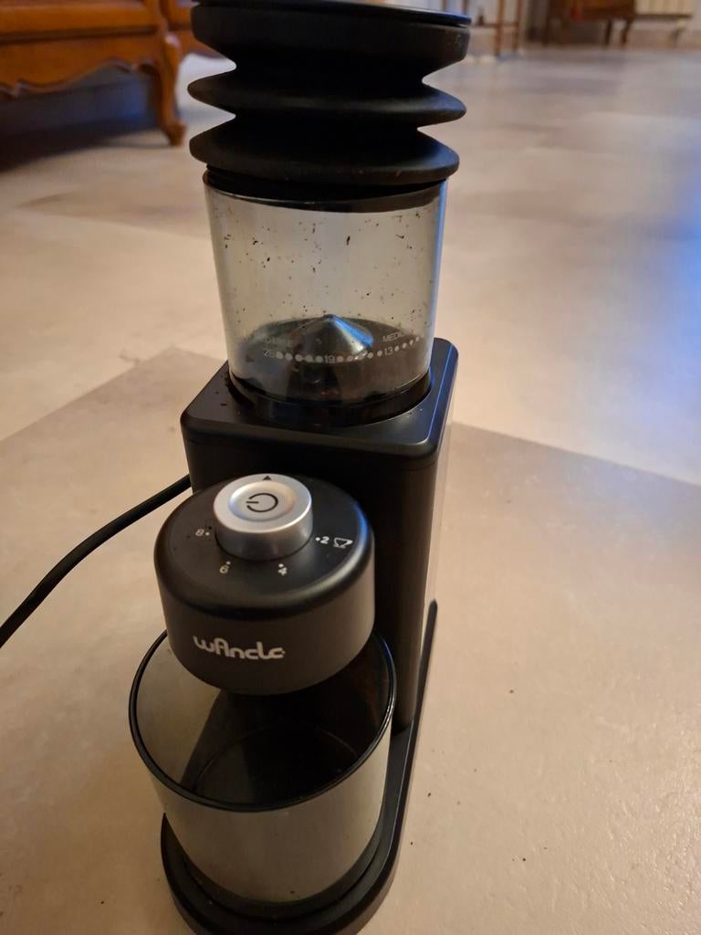 Professionele koffiemolen, Ophalen