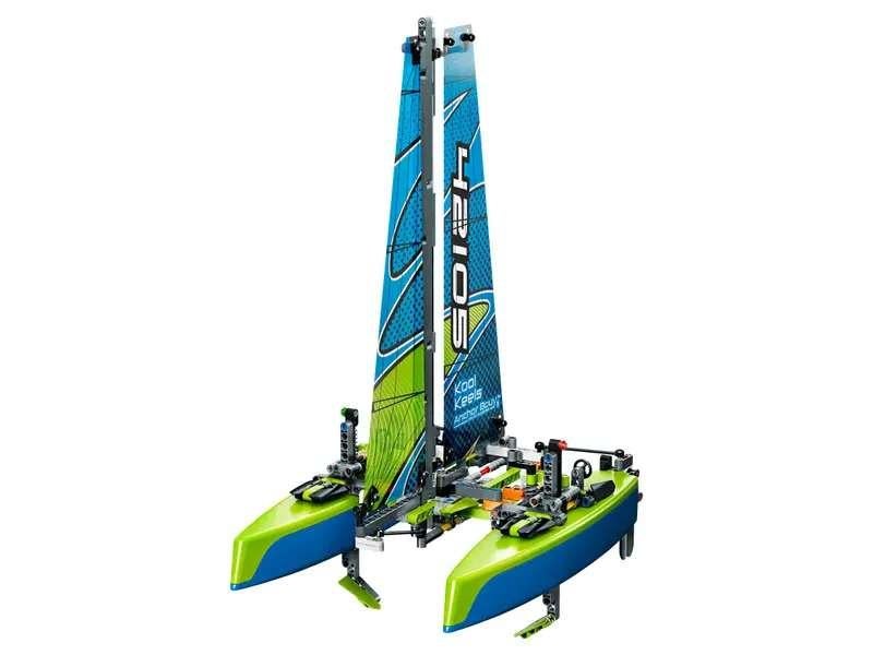 LEGO TECHNIC 42105 - De catamaran, Ophalen of Verzenden, Zo goed als nieuw, Complete set, Lego