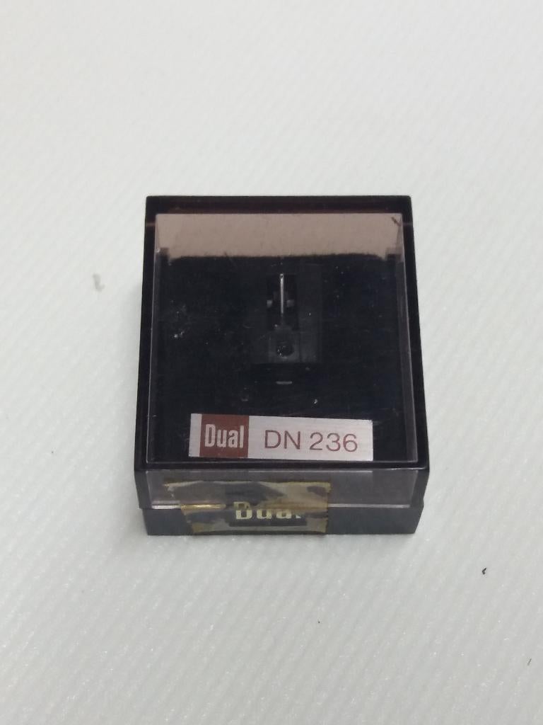 STYLUS DUAL DN 236 - N.O.S., Enlèvement ou Envoi, Neuf, Pièce tourne-disques, Dual