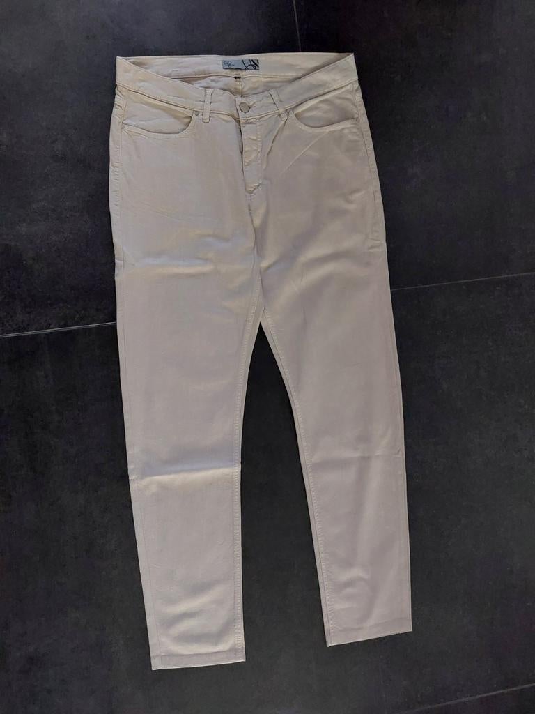 Beige damesbroek. Maat 33., Enlèvement ou Envoi, Comme neuf