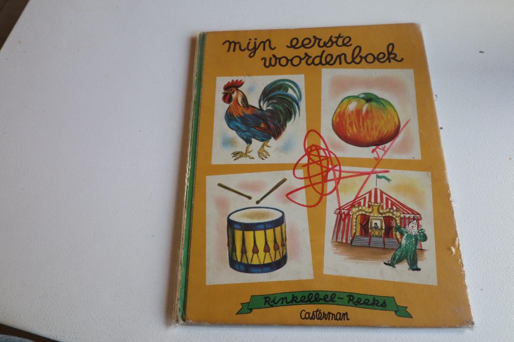 Mijn eerste woordenboek Rinkelbel reeks 1956, Boeken, Verzenden, Gelezen, 2 tot 3 jaar