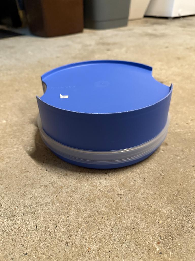 Boîte à gâteaux Tupperware bleu, Ophalen of Verzenden, Zo goed als nieuw, Blauw, Bus of Trommel