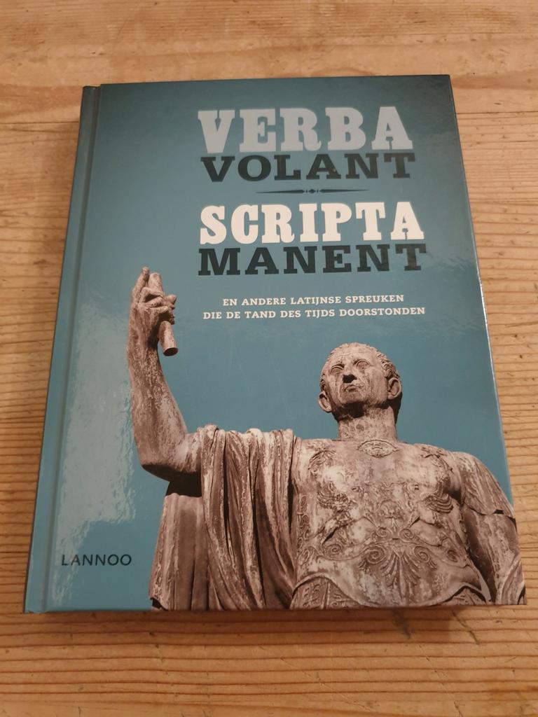 Verba volant scripta manent. Latijnse spreuken hc, Enlèvement ou Envoi, Comme neuf