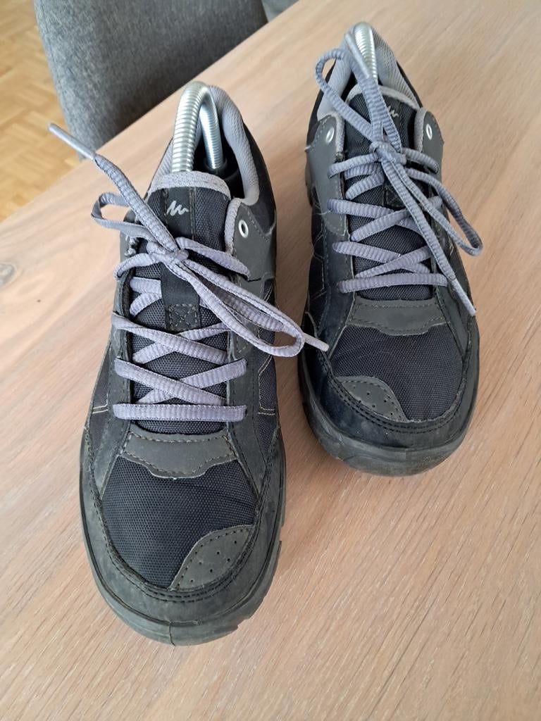 Chaussures de marche Quechua P.40, Enlèvement, Comme neuf, Chaussures