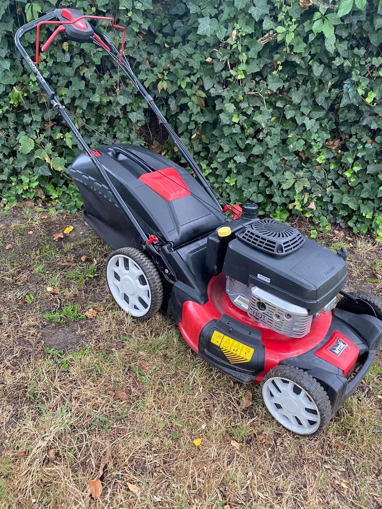 Grasmaaier zelftrekker met180cc Kawasaki motor, Enlèvement, Comme neuf