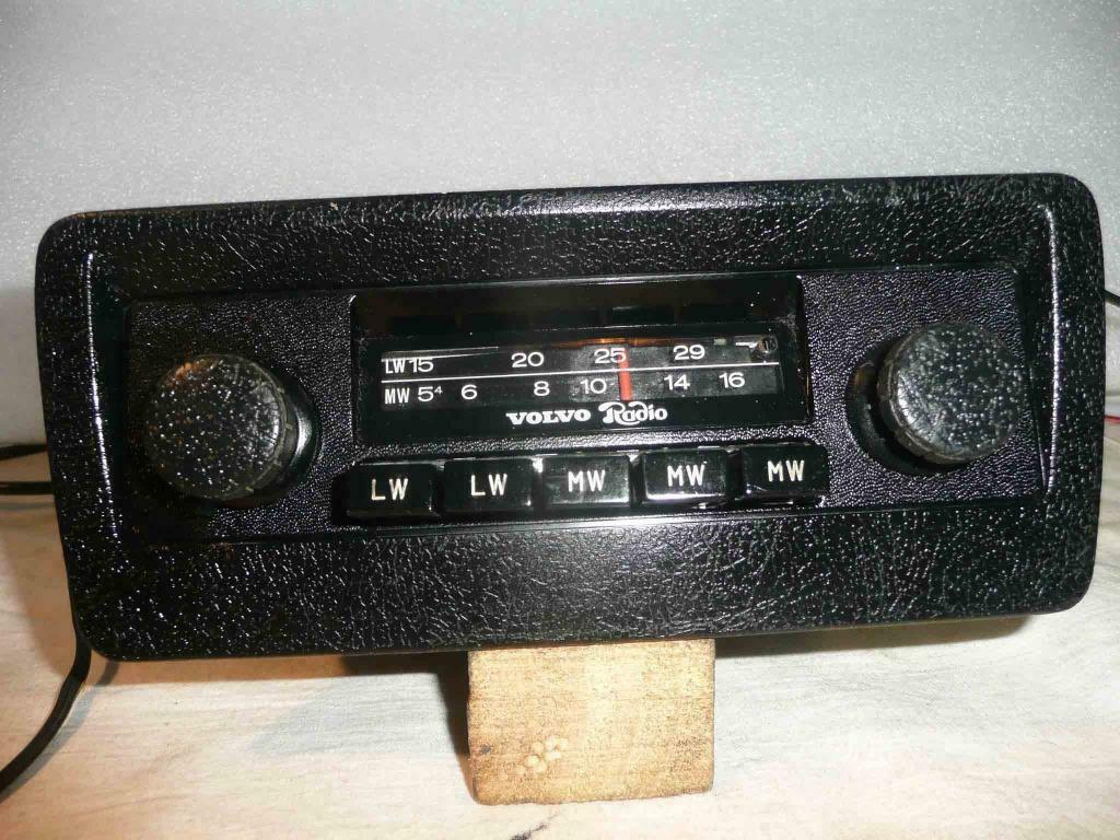 autoradio VOLVO - années 1980 ? pour ancêtre - oldtimer, Autos : Divers, Autoradios, Enlèvement ou Envoi, Utilisé
