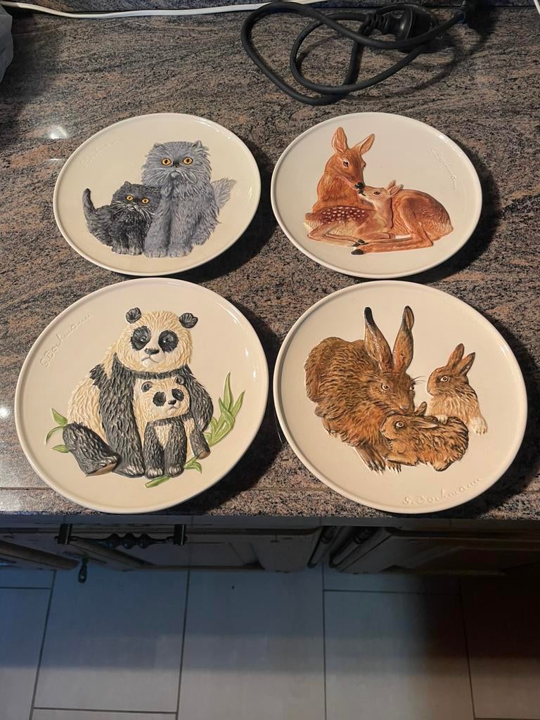 4 stuks Goebel 1,2,3,4 editie 1975, Antiek en Kunst, Ophalen