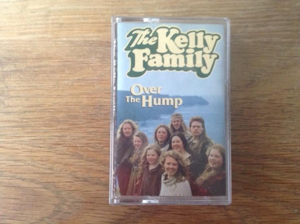 muziekcassette the kelly family, Cd's en Dvd's, 1 bandje, Ophalen of Verzenden, Zo goed als nieuw, Origineel