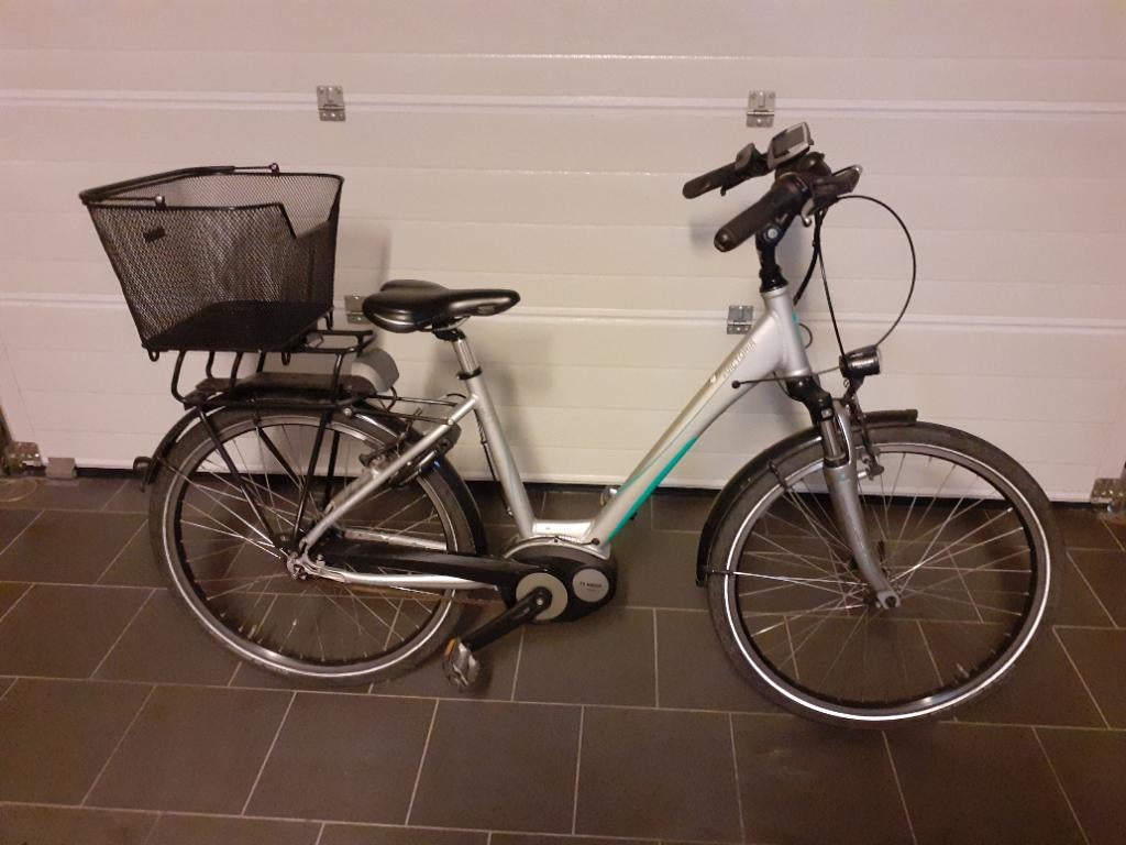 Vélo électrique dame, Vélos & Vélomoteurs, Enlèvement, Comme neuf, Moustache