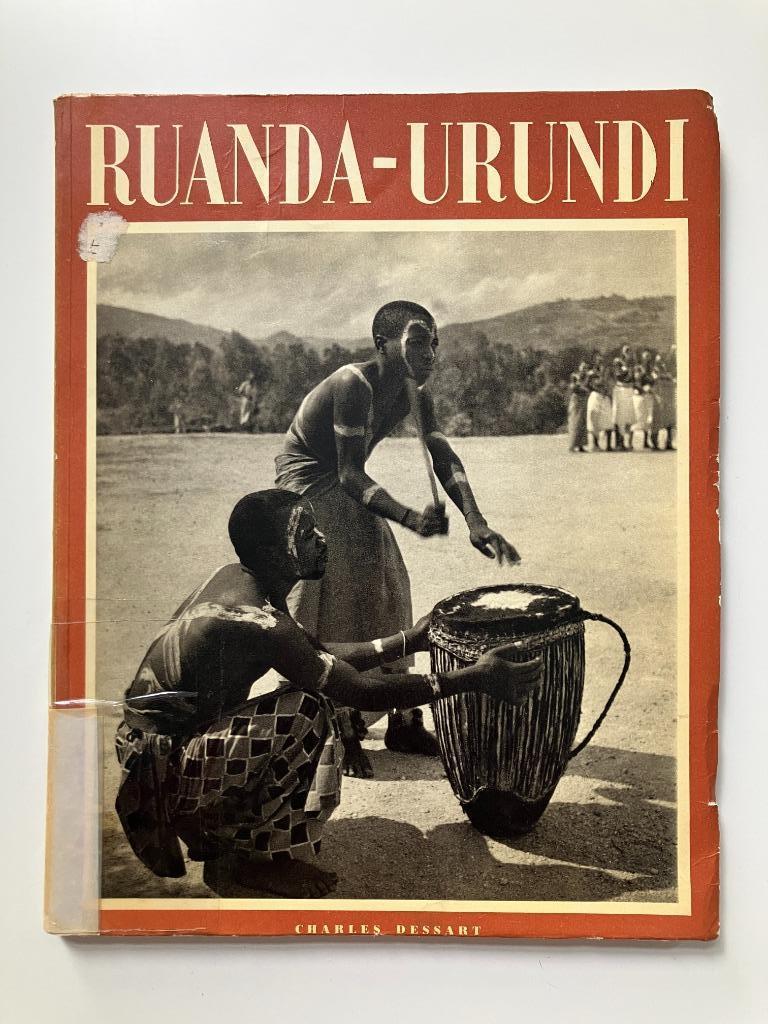 Ruanda - Urundi (Charles Dessart), Enlèvement