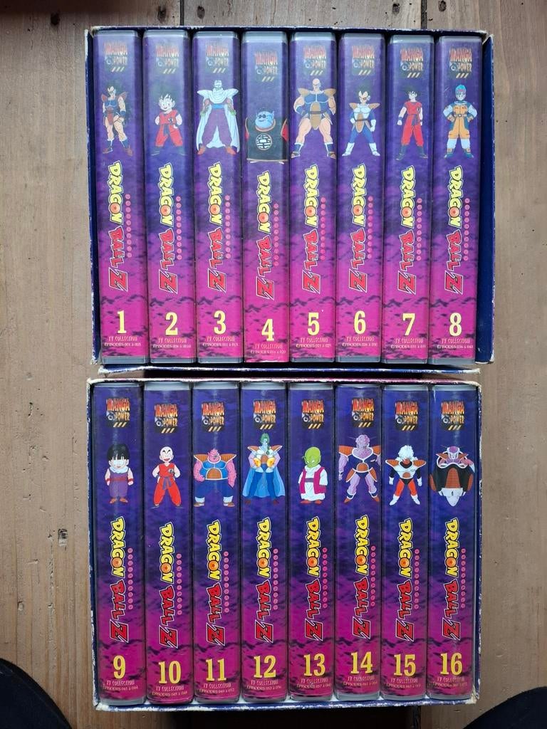 Cassette Dragon ball z 1989 partie 1 et 2, CD & DVD, Enlèvement