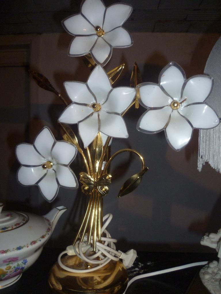 SPECIAALE KOPEREN LAMPADAIRE MET PORCELEIN BLOEMEN, Antiek en Kunst, Ophalen