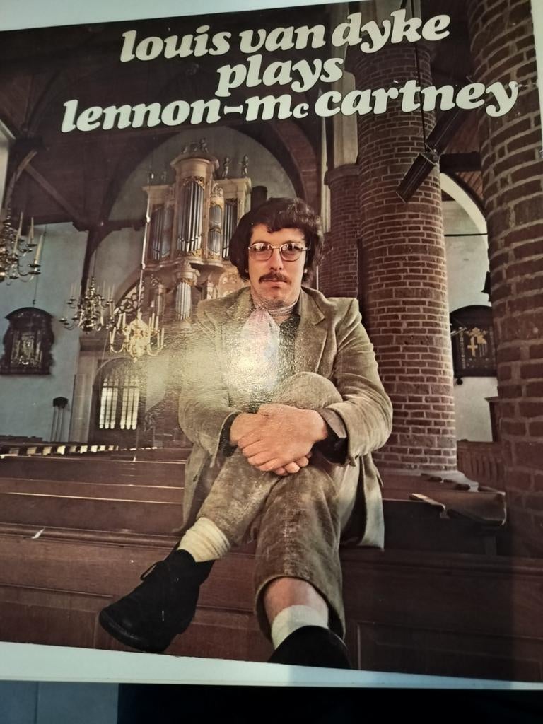 Un bon LP Louis Van Dyke joue Lennon-Mc Cartney, Enlèvement ou Envoi, Comme neuf