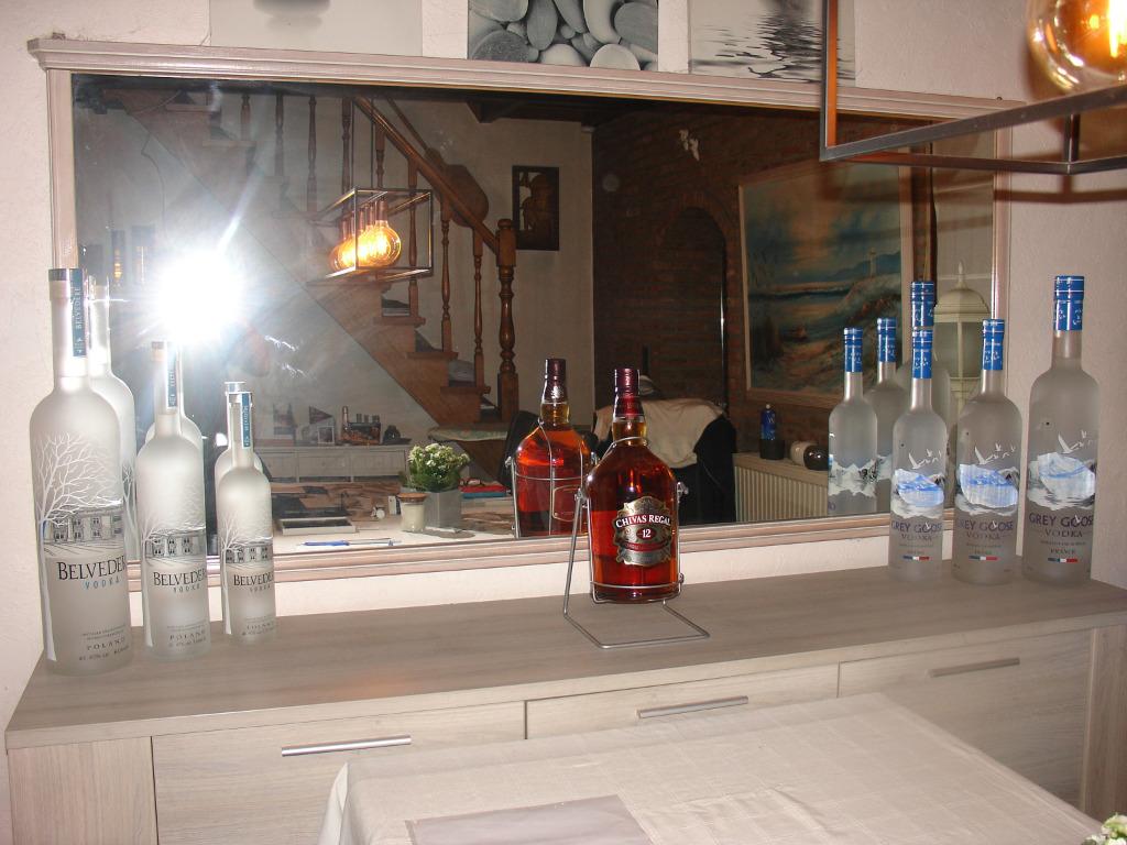 zeer zeldzaam vodka en whisky collectie, Verzamelen, Ophalen of Verzenden, Nieuw