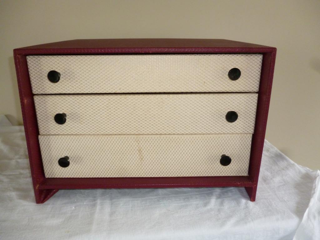 Ancienne mallette à couverts boîte à couverts valise vintage, Enlèvement