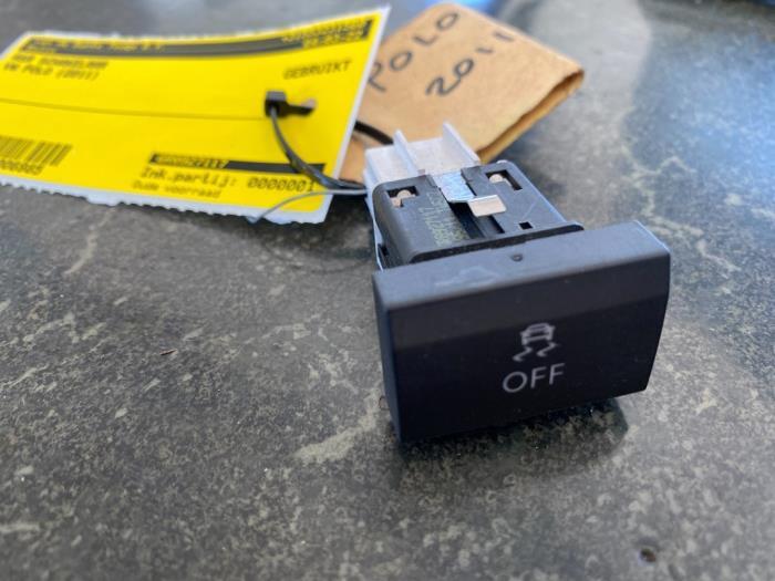 ASR schakelaar van een Volkswagen Polo, Ophalen of Verzenden, 3 maanden garantie, Gebruikt