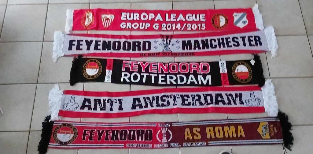 5 oude Feyenoord sjaals voor verzamelaars, Verzenden, Zo goed als nieuw, Vaantje of Sjaal