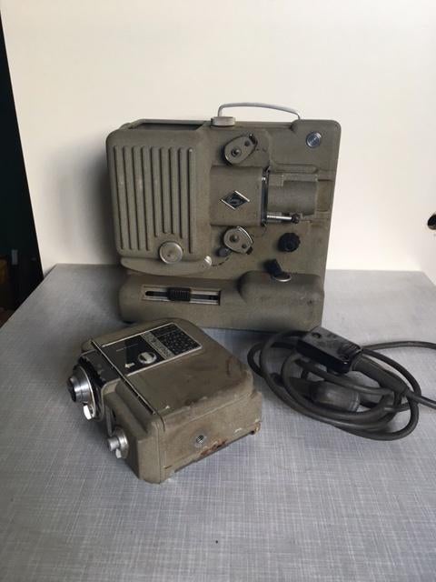 Antieke  kamera & projector ., Enlèvement ou Envoi