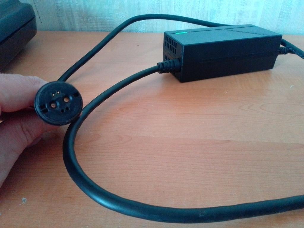 Chargeur de batterie e.move - BMZ 36V/2A BSC4202000, Enlèvement, Neuf