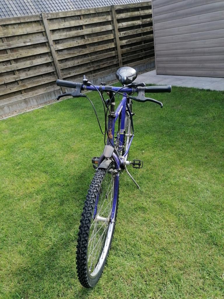Montebike goeie staat nieuwe banden erop maat 26, Ophalen, 24 inch of meer, Aluminium, Zo goed als nieuw