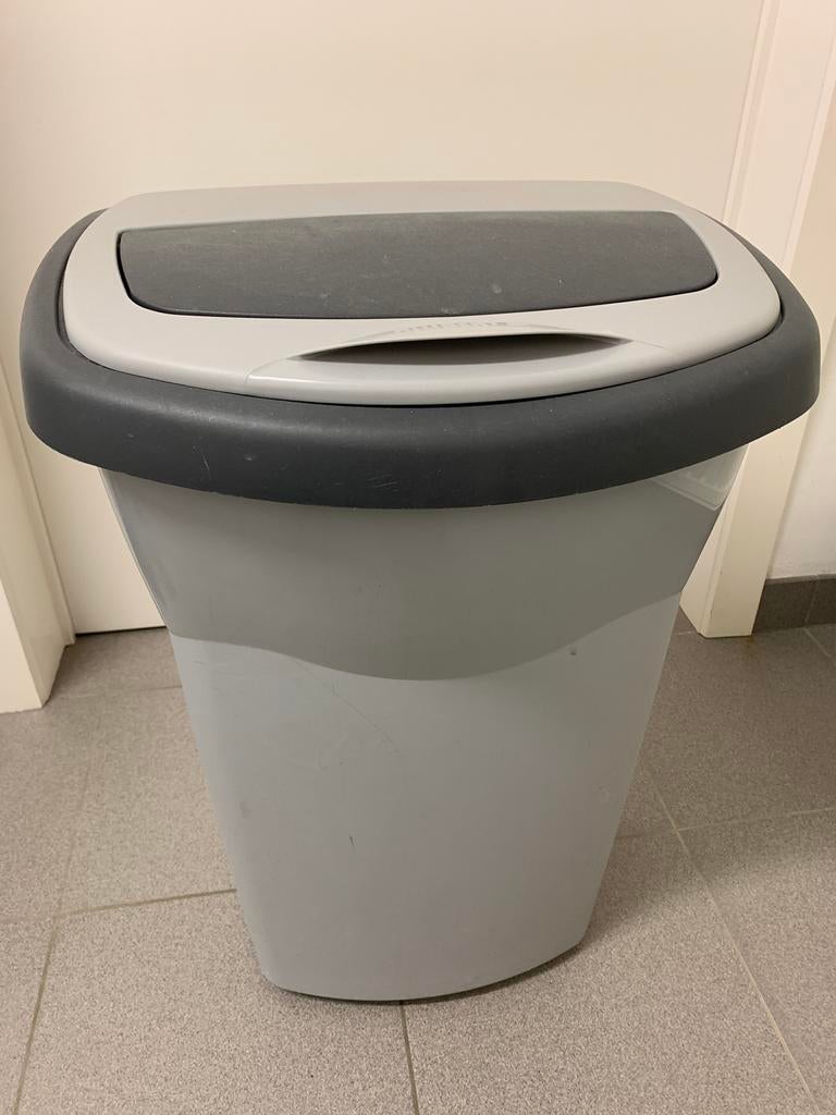 Vuilbak vuilmand prullenbak eureka, Ophalen, Zo goed als nieuw