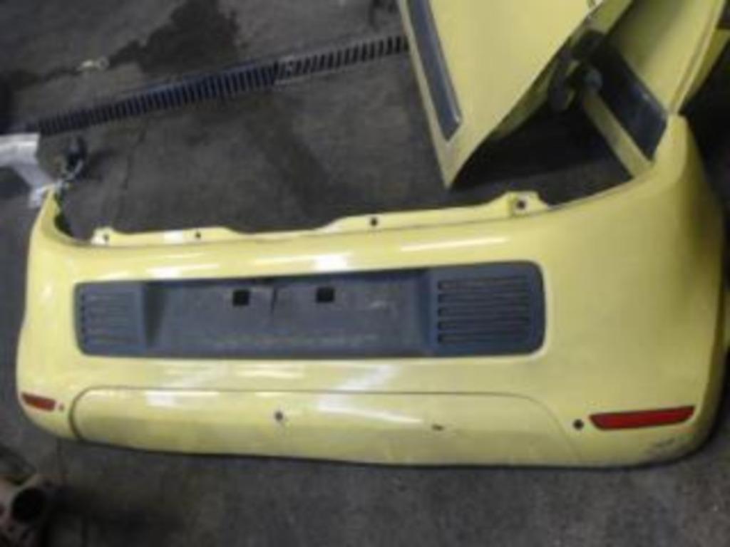 Pare choc arrière Renault Twingo 3 2014-2020 LP/14085, Renault, Utilisé, Arrière, Enlèvement ou Envoi