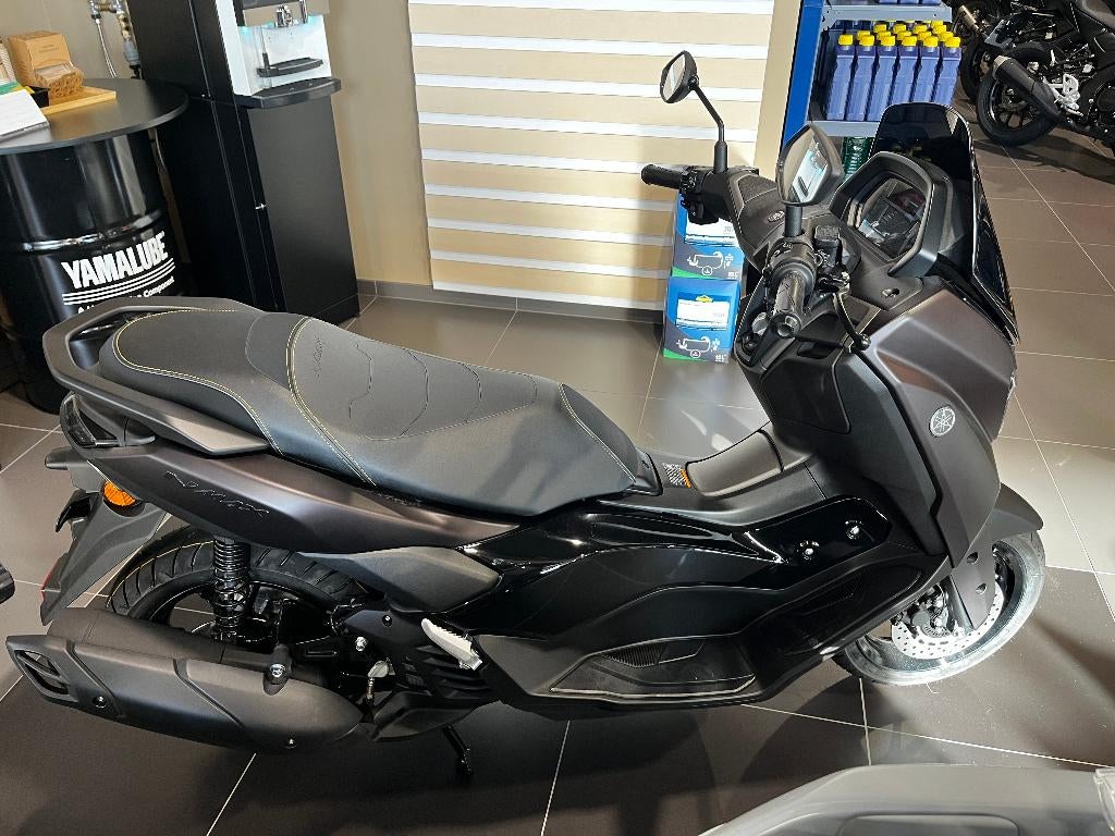Yamaha NMAX 125 Tech MAX, Motos, Scooter, Entreprise, Jusqu'à 11 kW, Permis Moto A1 minimum