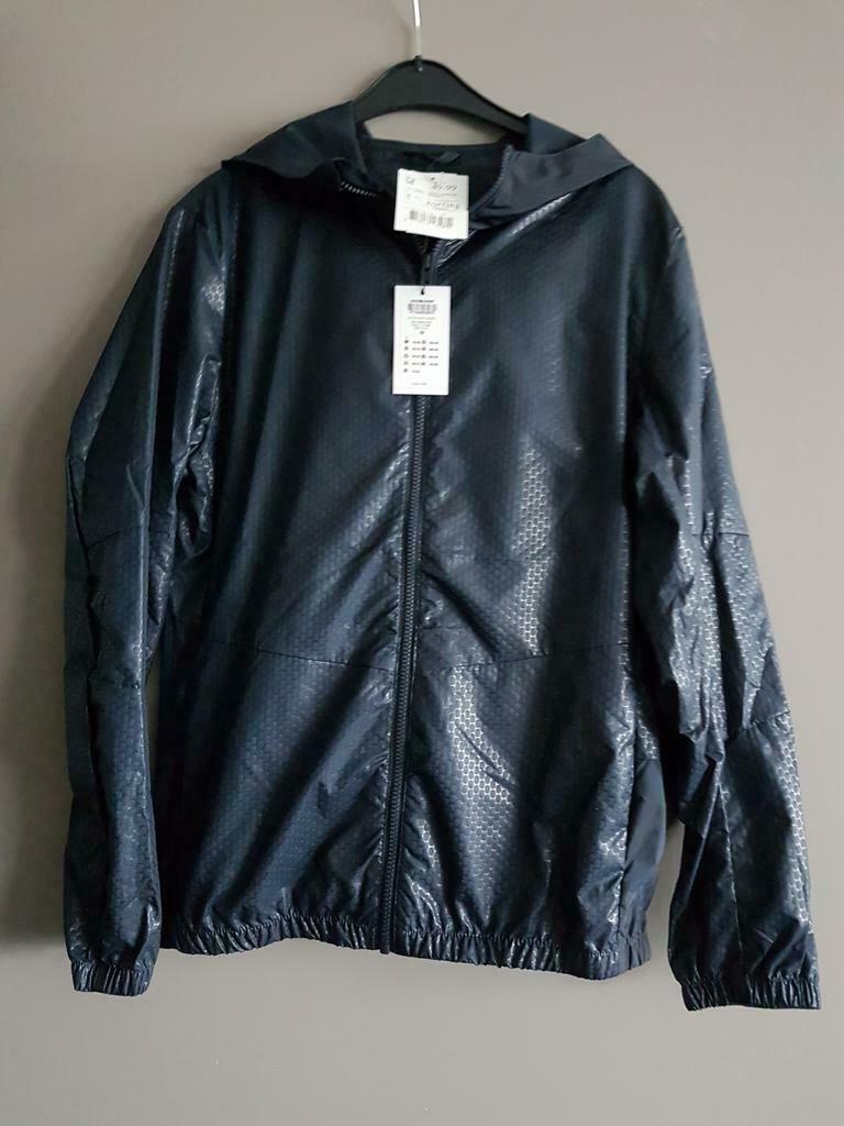 Nieuwe regenjas van Jack & Jones maat M, Ophalen of Verzenden, Nieuw, Maat 48/50 (M), Blauw