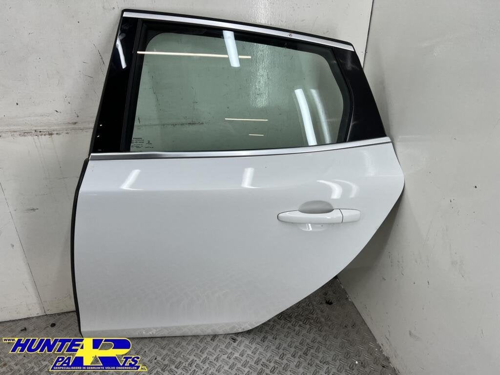 Portier LA wit 614-46 Volvo V40 II R-Design ('12-'19), Auto-onderdelen, Gebruikt, Deur, Ophalen of Verzenden, Volvo