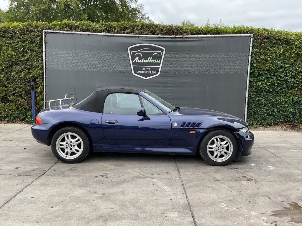 CAPOTE SOUPLE OU TOIT SOUPLE BMW Z3 Roadster (E36 / 7), Autos : Pièces & Accessoires, Utilisé, BMW, Petuelring 130
80809  München, DE