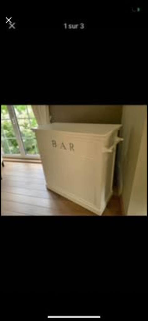 Bar Maison du monde, Ophalen