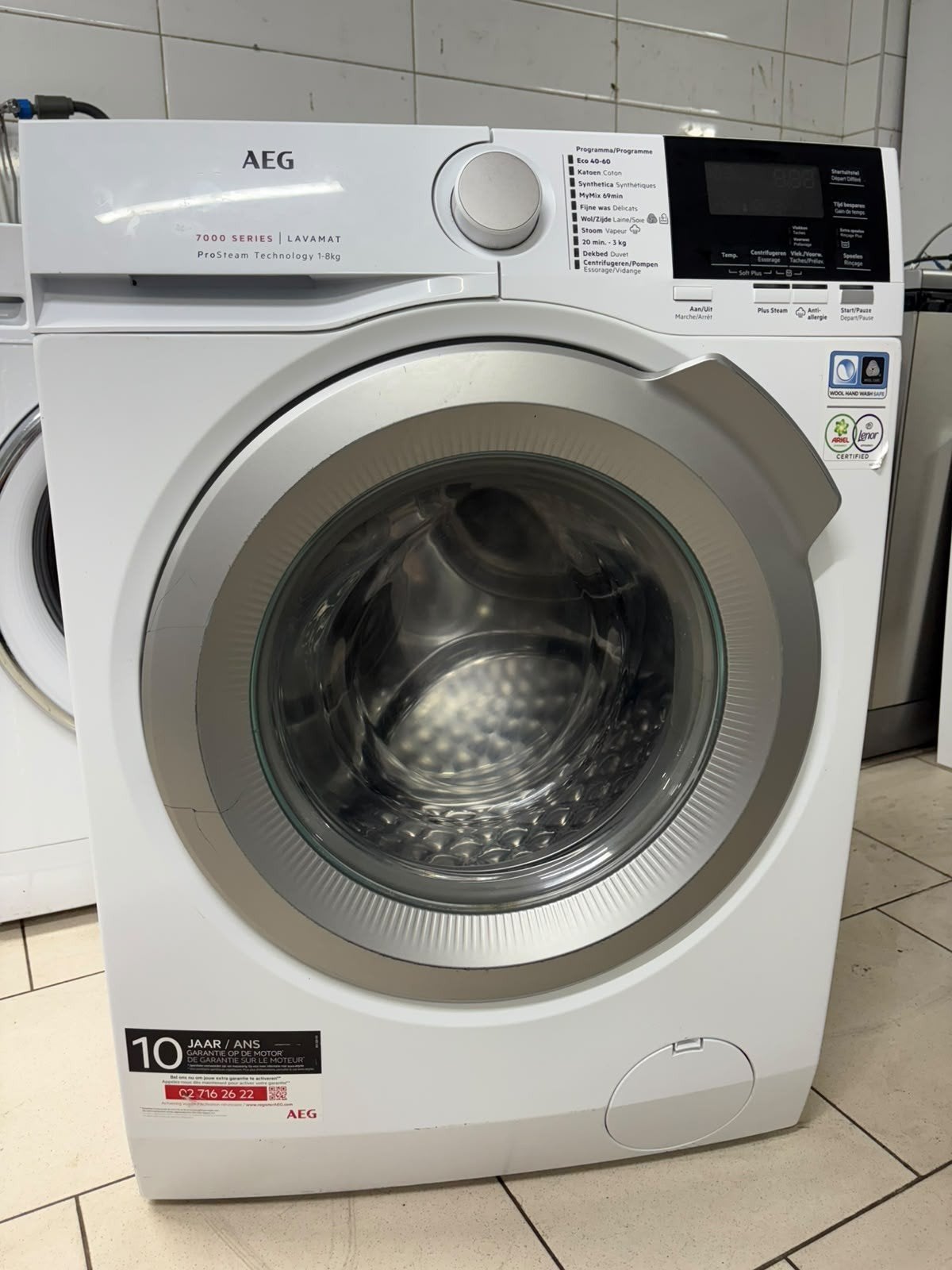 très beau machine à laver De marque AEG 8kg. 170€, Enlèvement ou Envoi