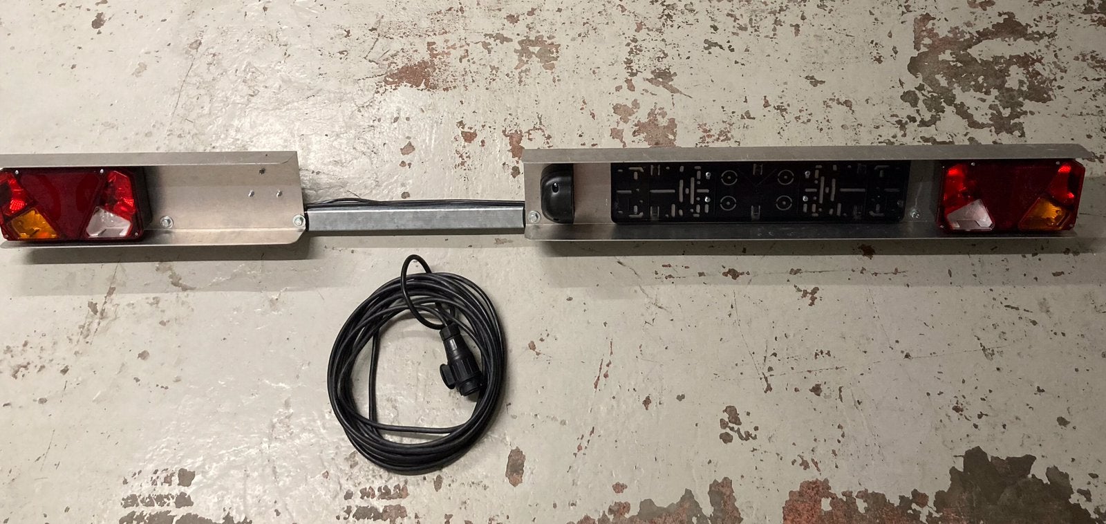 Lichtbalk 13 polig met 8 meterkabel, Sports nautiques & Bateaux, Remorques bateau, Enlèvement