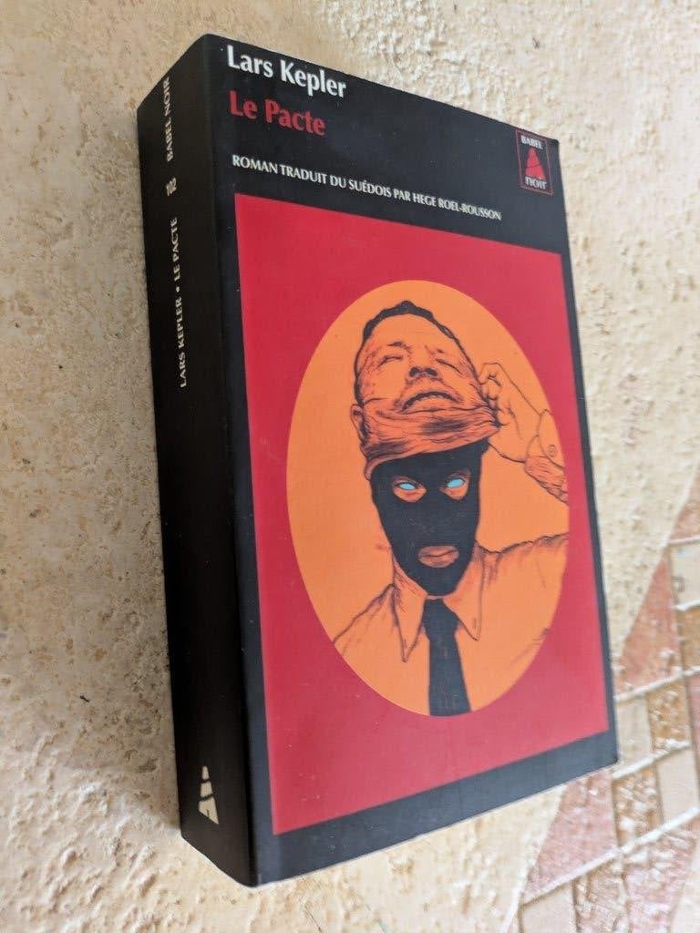 Le Pacte (Lars Kepler)., Boeken, Gelezen, Europa overig, Verzenden, Lars Kepler.