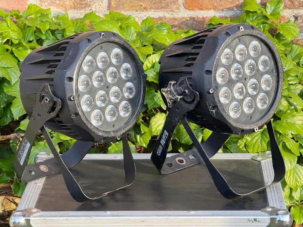 4x Briteq Stage Beamer LED (RGB), Musique & Instruments, Enlèvement, Comme neuf, Lumières, Commande sonore