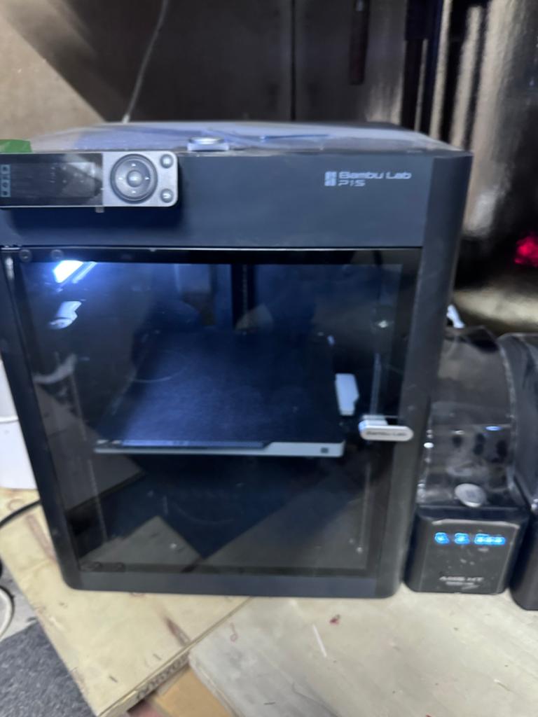 Bambulab P1S in zeer goede staat, Computers en Software, 3D Printers, Ophalen, Zo goed als nieuw, Filament