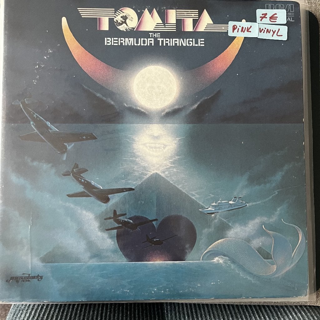 LP - TOMITA - LE TRIANGLE DES BERMUDES - VINYLE ROSE, Housse de protection extérieure, Enlèvement ou Envoi, Utilisé, LP