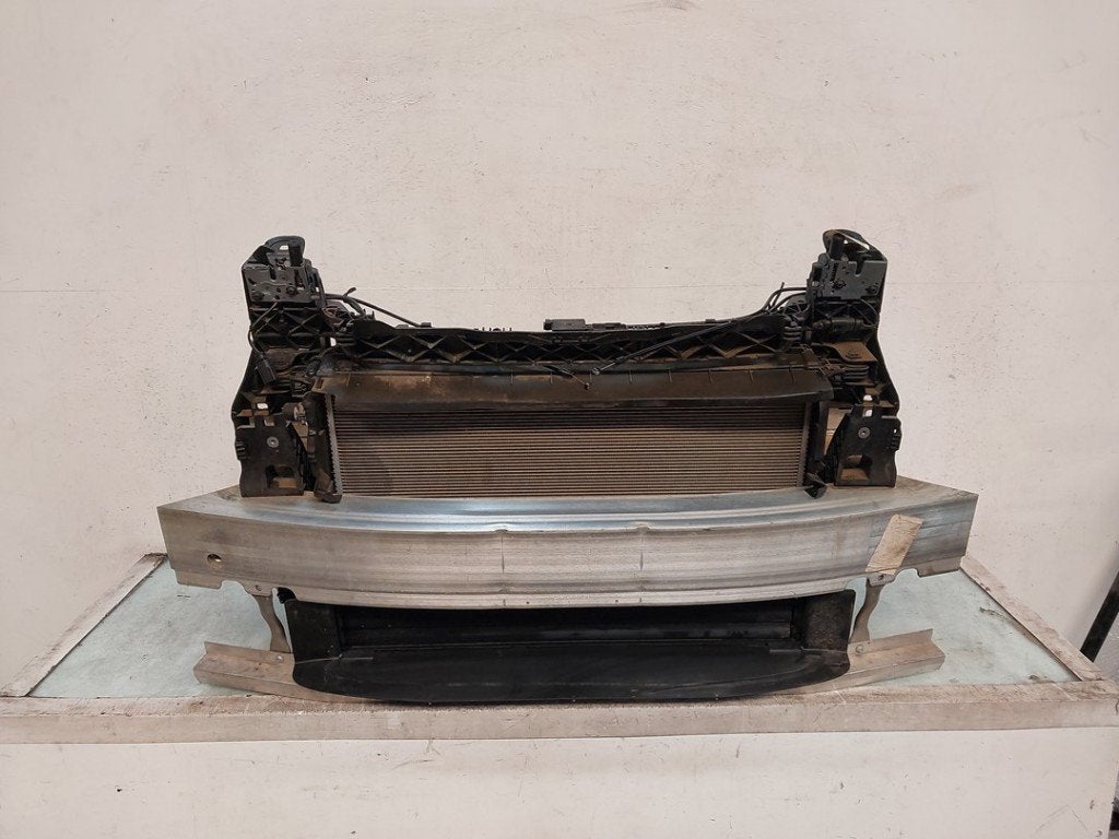 RADIATEUR COMPLEET Audi Q8 E-tron (GEG) (01-2022/03-2025), Auto-onderdelen, Info@audi.de, Audi, Audi AG, Gebruikt