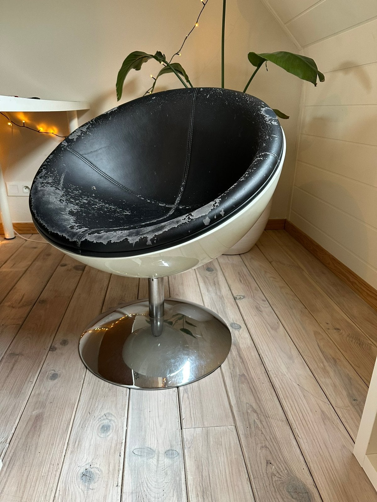 2 leuke vintage kuipstoelen/ egg chair, Ophalen, Gebruikt, Stof