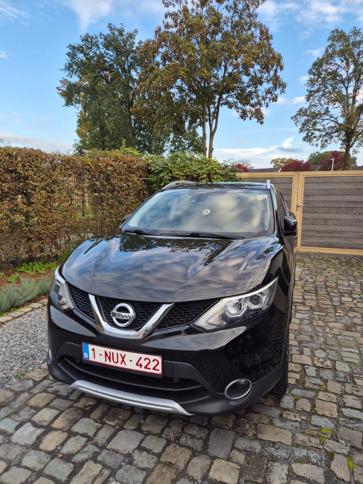 Nissan Qashqai Tekna, Voorwielaandrijving, 1600 cc, Zwart, Leder