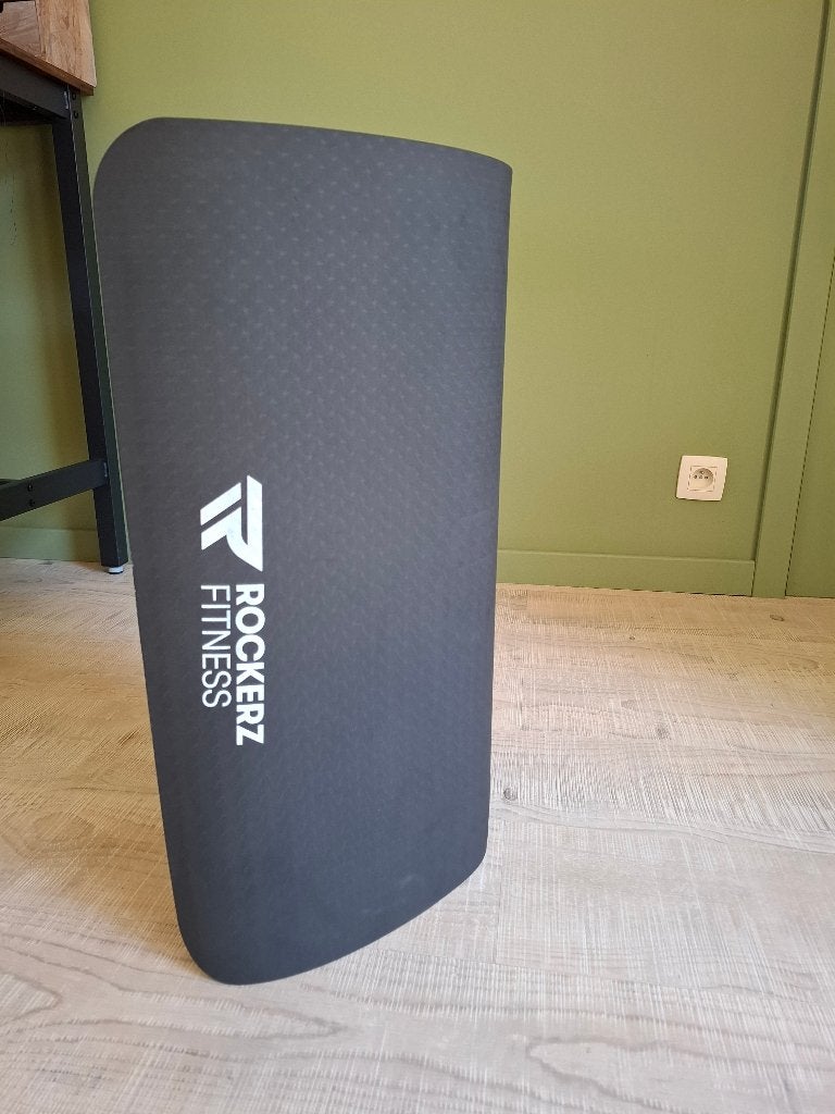 2 fitness- / yogamatjes Rockerz Fitness – goede staat, Sport en Fitness, Yoga en Pilates, Ophalen, Gebruikt, Yogamat