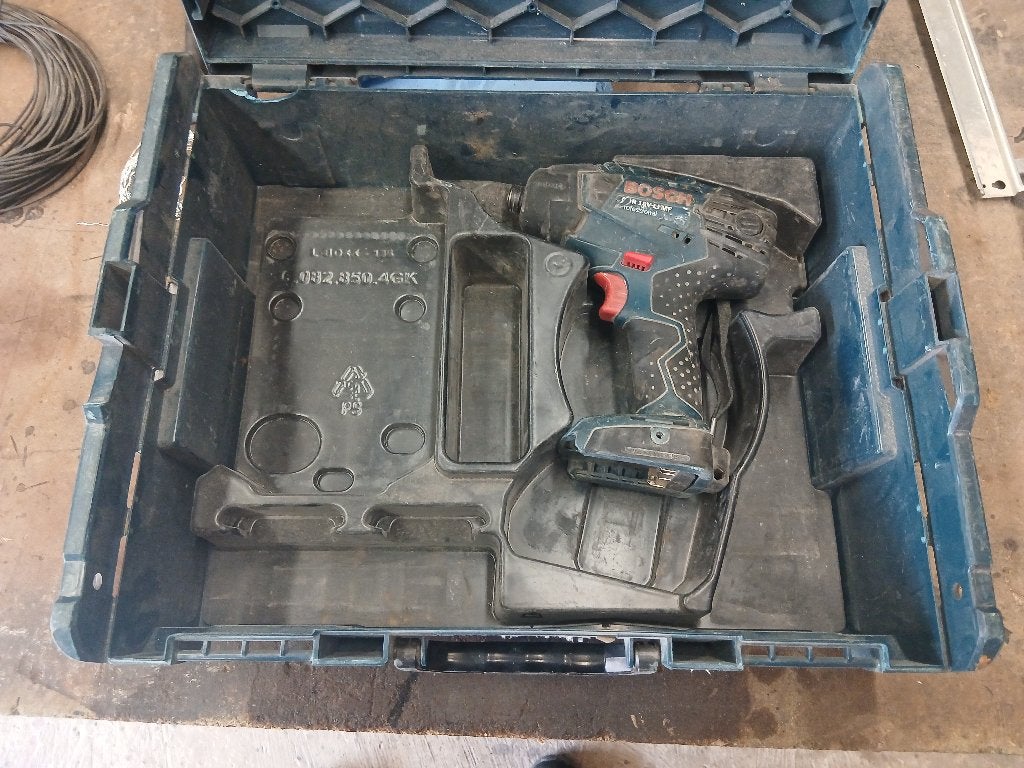 Visseuse a choc bosch pro GDR 18V LI MF, Bricolage & Construction, Outillage | Outillage à main, Enlèvement, Utilisé, Autres types