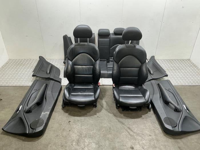 Kit revêtement (complet) d'un BMW M3, Utilisé, -, Enlèvement ou Envoi, -