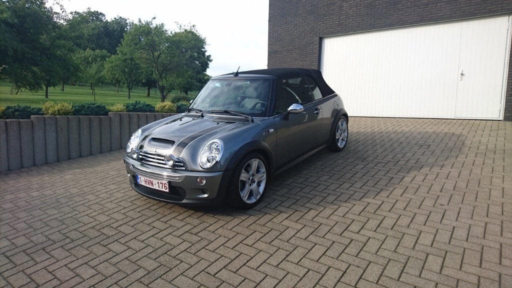 Mini Cooper S R52, Autos, Mini, Particulier, Cooper, Essence, Euro 4, Cabriolet, 3 portes, Boîte manuelle, Argent ou Gris, Noir